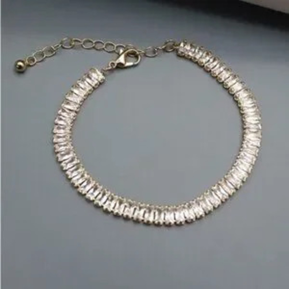 Baguette Stone Clasp Bracelet (7302)